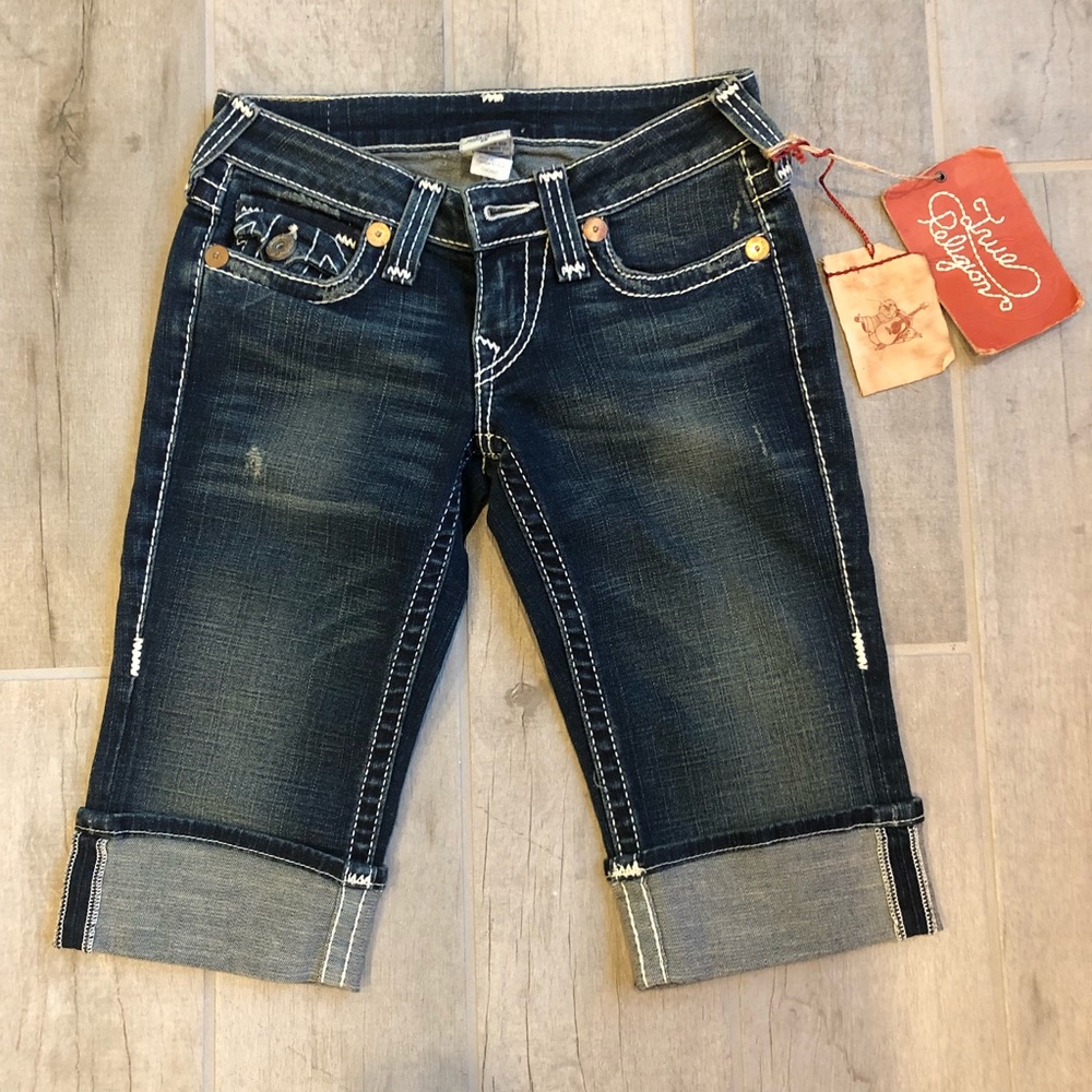 NEW True Religion Capri Jeans - Picture 1 of 5